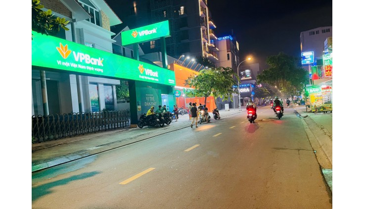 ❌❌❌Siêu phẩm BIỆT THỰ MẶT TIỀN khu nhà GIÀU THẢO ĐIỀN ,333m2, dòng tiền 5️⃣0️⃣ TR/ THÁNG